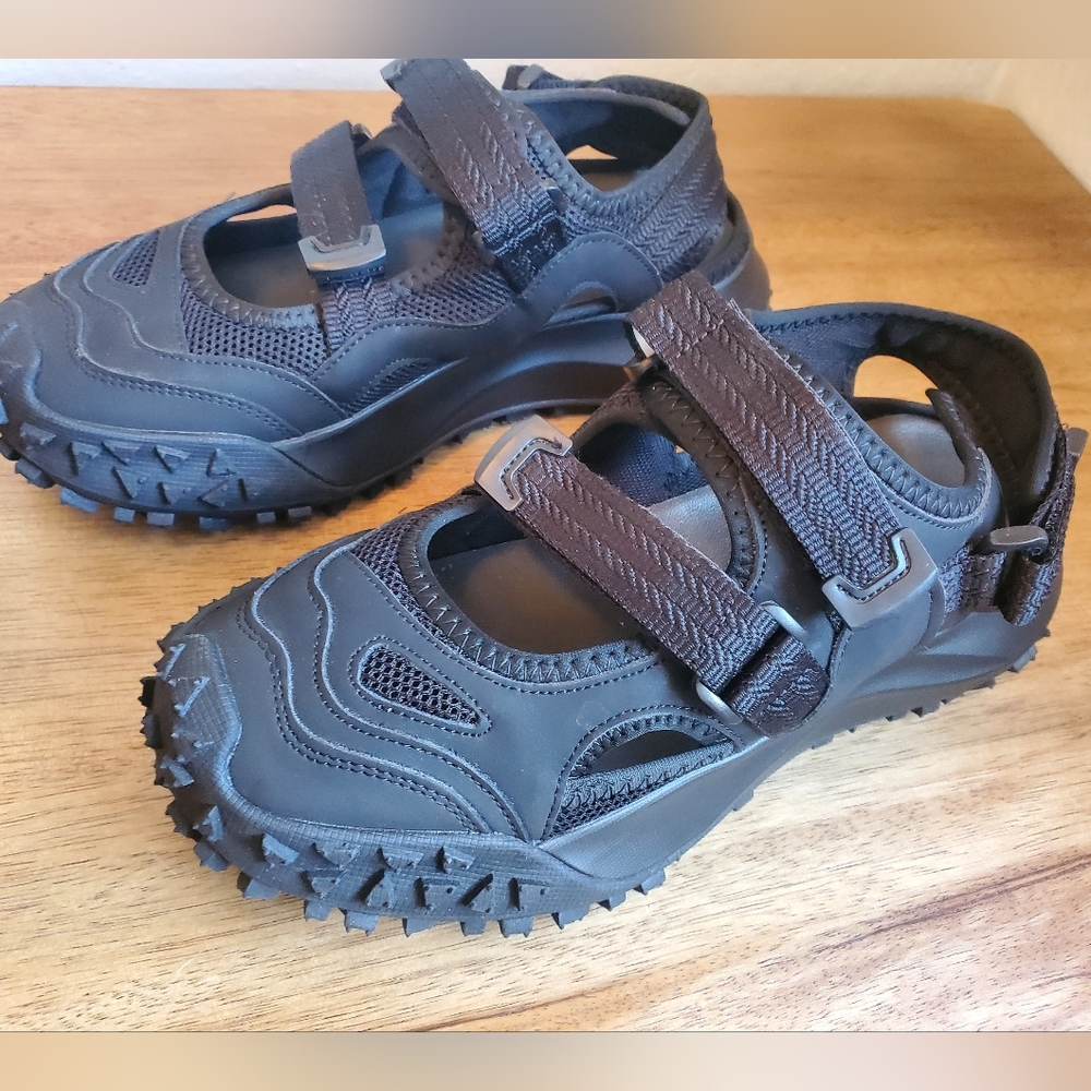 Nwot !!! Ocandy Hiking Sandals Womens Size 7.5